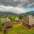 Ministar turizma: Penzionerima sutra podela 30.000 vaučera za odmor u Srbiji