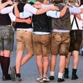 Napili se na Oktoberfestu, pa u hotelu napravili haos: Radnica je zgranuta onim što je zatekla u tuš-kabini, a šteta je…