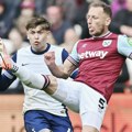 Kresvel, Koufal, Ings i Fabijanski napuštaju ekipu iz Londona