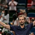 Kakav meč u šangaju: Medvedev konačno pobedio Amerikanca, posle velike borbe se domogao četvrtfinala