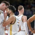 Kampaco davao izjavu posle Partizana, a onda je uskočio Hezonja, pomenuo Zvezdu i oduševio Delije
