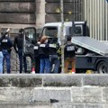 Rasplet pljačke Luvra: Kruna carice Eugenije pronađena polomljena