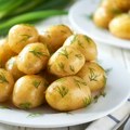 Mladi krompir sigurno nikada niste kuvali na ovaj način, a rezultat je čista fantazija