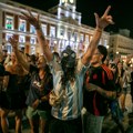 Argentinci spalili pogrešnu zastavu - Englezi im se smeju VIDEO