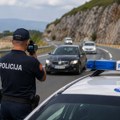 Oprez ako putujete u Crnu Goru: Zbog telefona kazna do 250 evra, za teže prekršaje čak 1.500