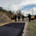 Gornja Crnuća dobija novu infrastrukturu: Asfaltiraju se putevi i uređuju sportski tereni