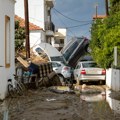 (Video) Grcima zabranjen izlazak iz kuća, bujice ništa ne može da zaustavi! Oluja pustoši Rodos i Solun, grad ostao bez…