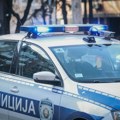 "Uplašena je i uznemirena": Oglasila se baka devojčice (12) koja je bila u automobilu na pumpi u trenutku krađe