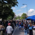 Celodnevni protest u Loznici, maratonci nastavljaju put ka Briselu iz Strazbura