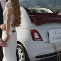 Venčani parovi u Zrenjaninu: Vasilije Unković i Jelena Dinić i još jedan par su se venčali prošle nedelje. Čestitamo!