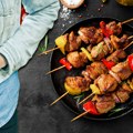 Nina pojela kebab u Beču, pa završila u bolnici: Imala je užasne bolove, do ponoći bila na infuziji