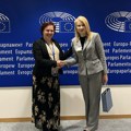Sandra Božić sa poslanicom EP Anamarijom Viček o bržoj integraciji Srbije u EU