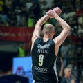 Alen Smailagić zvanično ima novi klub, opet oblači crno-belo, ali se ne vraća u Partizan