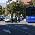 "Čuo se jak udarac, pa zapomaganje žene": Očevici opisali trenutak kada je autobus udario devojčicu (15) u Zemunu