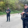 Dok traje potera za ubicama saslušavaju se kavači Zbog likvidacije dva pripadnika "Škaljarskog klana" policija je podignuta na…