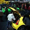 Auto saloni izumiru, ali istraživanje pokazuje da je to velika greška