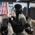 Amerikanci testirali humanoidnog robota u Ukrajini: Evo kako se mašina pokazala na frontu, ovo su glavni nedostaci