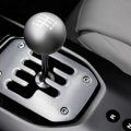 Ferrari spojio prošlost i budućnost: Ručni menjač koji zapravo nije ručni FOTO