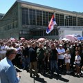 U prisustvu Vučića potpisan sporazum za „FAP”: obezbeđen nastavak rada fabrike u Priboju