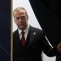 "Rusija će nastaviti da zauzima teritoriju u Ukrajini" Medvedev preti novim osvajanjima, oglasio se i Zelenski