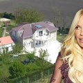 Nataša Bekvalac za imanje u Vojvodini uložila 200.000 evra, a sada ga izdaje: Evo koje pevačice su se tu udale