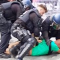 VIDEO Opšti haos pred F4 Evrolige: Tuča navijača u Berlinu, reagovala policija