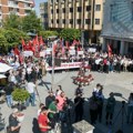 Protesti u Preševu, manje ljudi nego ranije, zahtevi zalepljeni na državne institucije