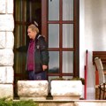 Ima vilu usred šume: Vesna Zmijanac juče završila u Urgentnom, ima srčane probleme, a evo gde godinama živi: "Nikolija i Relja…