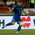 Milenković dobio crveni, pa posle meča uputio javno izvinjenje: "Želim da se izvinim navijačima koji su došli da nam pruže…