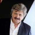 Radoš Bajić podelio sliku sa unukom iz serije: Ovako danas izgleda mali Toma iz „Selo gori, a baba se češlja“ (FOTO)