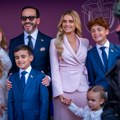 Tramp bogato nagrađuje saveznike! Evo šta šalje "El Tigreu", novom predsedniku Kolumbije koji je kao advokat branio pripadnike…