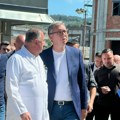 Vučić obišao radove na novom hirurškom bloku uopšte bolnice u Novom Pazaru