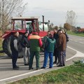 Poljoprivrednik iz Bavaništa: Grupa predvođena SNS funkcionerom kolima blokirala moju kuću