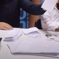 Na Limanu u NS pronađen ranac s paralelnim spiskom i napomenama o glasačima (VIDEO)