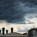 RHMZ izdao hitno upozorenje: Olujni oblaci stižu iz Crne Gore i u narednih sat vremena će se obrušiti na ovaj deo Srbije
