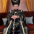 Slika se kao Sulejman Veličanstveni, a na njemu sve Versaće Čak i gaće! Ko je bogati Albanac Šenki koji obožava Beograd i…