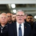 Starmer: Američke carine će se smanjiti sa 27,5 na deset odsto, za 100.000 automobila