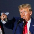 Trump odredio carine od 30 posto na uvoz iz Europske unije i Meksika