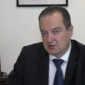 Dačić: Trenutno aktivno 27 požara na otvorenom, juče 236, spaseno više od 10 ljudi