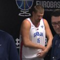 Nikola Jokić skinuo dres u svlačionici, a onda su svi videli kakva je zver!