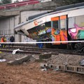 Nova železnička nesreća u Španiji: Voz iskočio iz šina kod Barselone