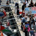 Izrael pozvao Globalnu „Sumud“ flotilu da promeni kurs i odustane od plovidbe ka Gazi