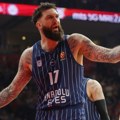 Košarkaš Efesa Vensan Poarije pauzira devet meseci zbog povrede