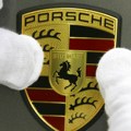 Porše povećao operativni profit u prvoj polovini 2026, ali nastavlja sa rezovima