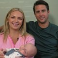 Revolucionarni zahvat: Žena operisana tokom trudnoće da bi se uklonila mana 'čuda od bebe'