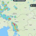 Toplotni talas izazvao snažnu oluju u Sloveniji! Neverovatan paradoks: U jednom delu zemlje pljušti kiša, temperatura…