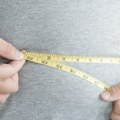 Uzroci "pivskog" stomaka i kako ga smanjiti bez trbušnjaka i izgladnjivanja