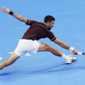 UŽIVO: Ponovo problemi, Novak tražio medicinski tajm-aut