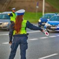 U Poljskoj je blicanje vozačima prekršaj: Policija koristi dron da ih "uhvati", kaznila njih 47 (VIDEO)