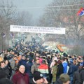 "Ovo je okupacija!" Počeo veliki protest Srba u Kosovskoj Mitrovici zbog ukidanja dinara